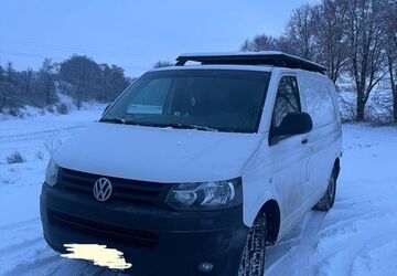 VW T5 Transporter 305.000 km 5.500 &euro; Haldensleben 39340