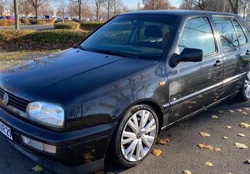 VW Golf 94.500 km 6.000 &euro; Sülzetal 39171