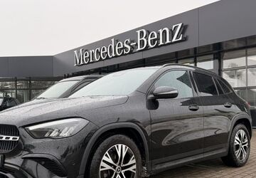Mercedes-Benz GLA 200 12.695 km 39.500 &euro; Magdeburg 39120