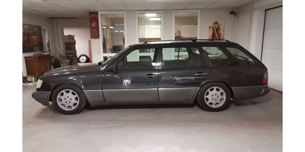 Mercedes-Benz 220 250.000 km 22.900 &euro; Wolmirstedt 39326