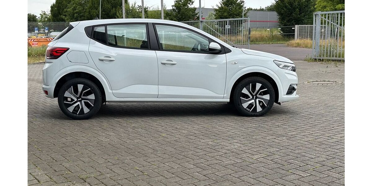 Dacia Sandero 1.510 km 17.750 &euro; Irxleben bei Magdeburg 39167