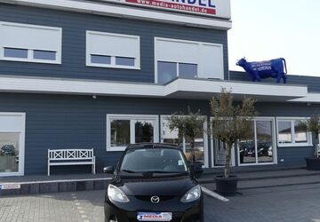 Mazda 2 152.000 km 3.900 &euro; Magdeburg 39108