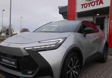 Toyota C-HR 17.695 km 29.990 &euro; Burg 39288