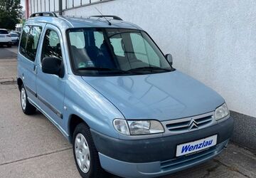 Citroen Berlingo 239.000 km 1.950 &euro; Magdeburg 39128