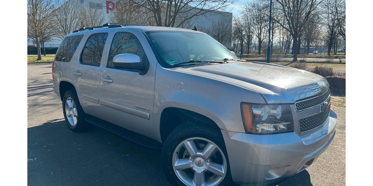 Chevrolet Tahoe 232.500 km 12.500 &euro; Magdeburg 39118