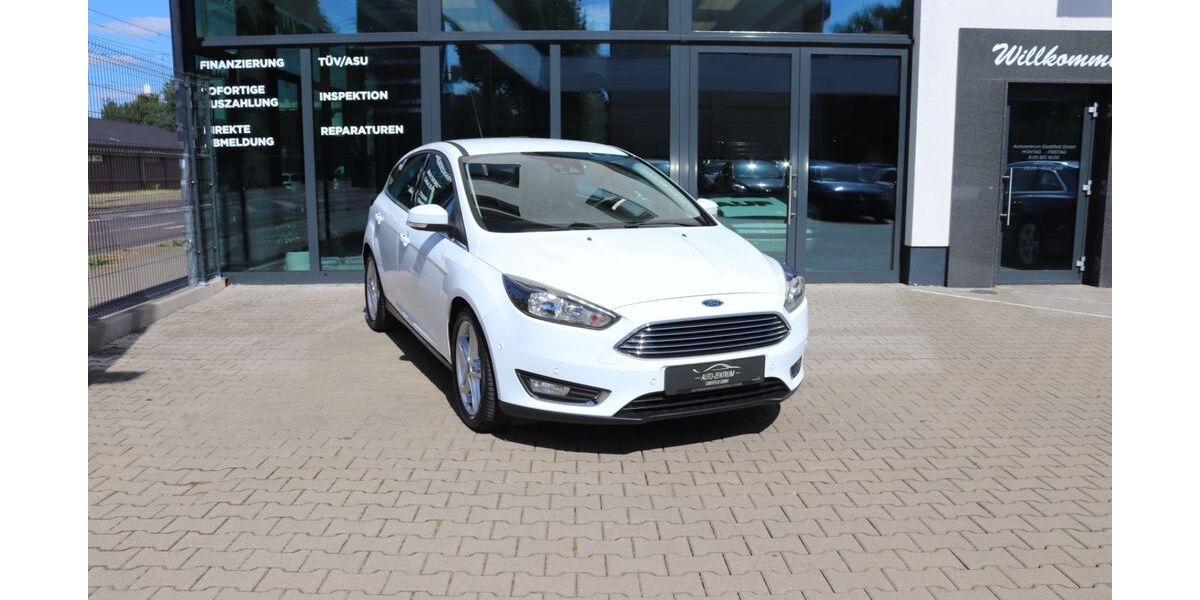 Ford Focus 66.454 km 13.500 &euro; Magdeburg 39110