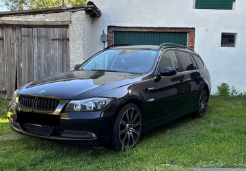 BMW 325 218.000 km 6.900 &euro; Colbitz 39326