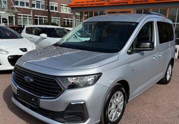 Ford Tourneo 11.900 km 23.990 &euro; Magdeburg 39124