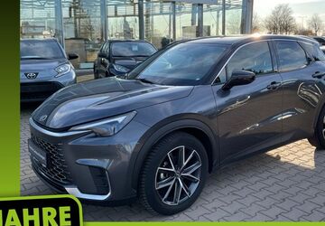 Lexus LBX 22.660 km 29.990 &euro; Magdeburg 39120