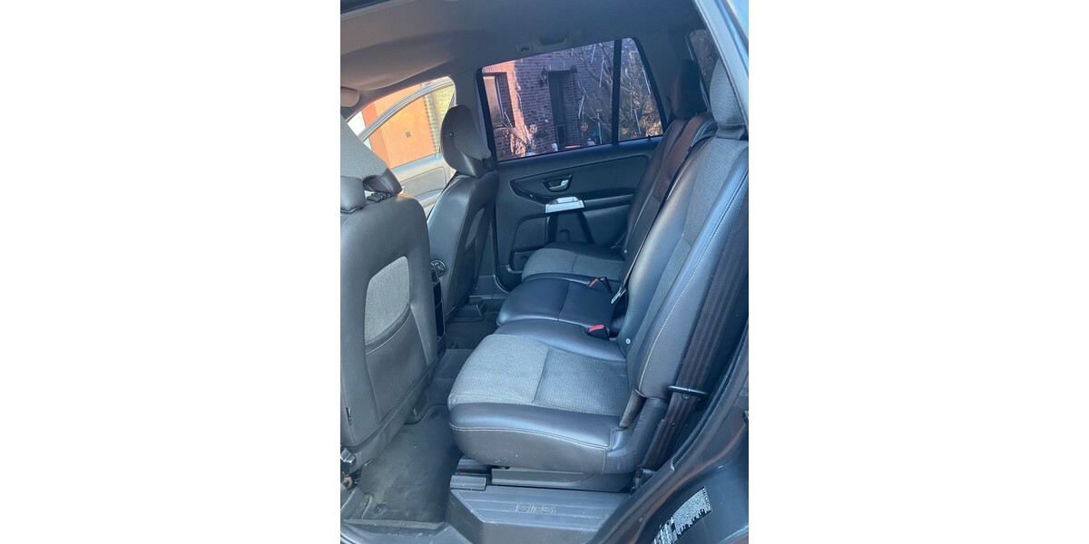 Volvo XC90 411.408 km 3.000 &euro; Magdeburg 39104