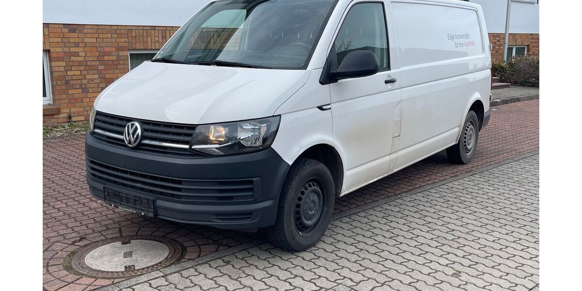 VW T6 Transporter 313.031 km 7.999 &euro; Schönebeck/Elbe 39218