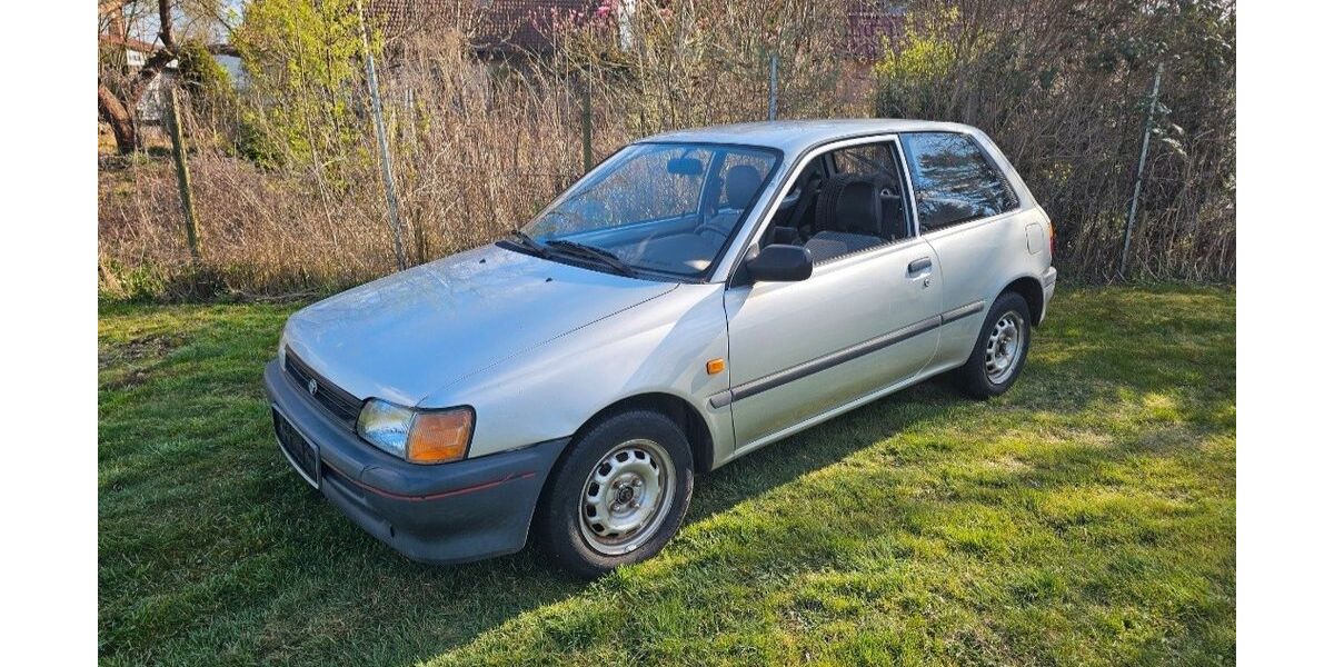 Toyota Starlet 218.900 km 999 &euro; Oschersleben 39387