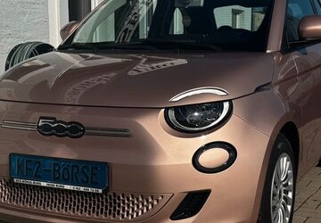 Fiat 500e 29.248 km 16.900 &euro; Burg 39288