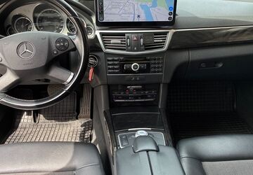 Mercedes-Benz E 350 279.253 km 7.199 &euro; Magdeburg 39114