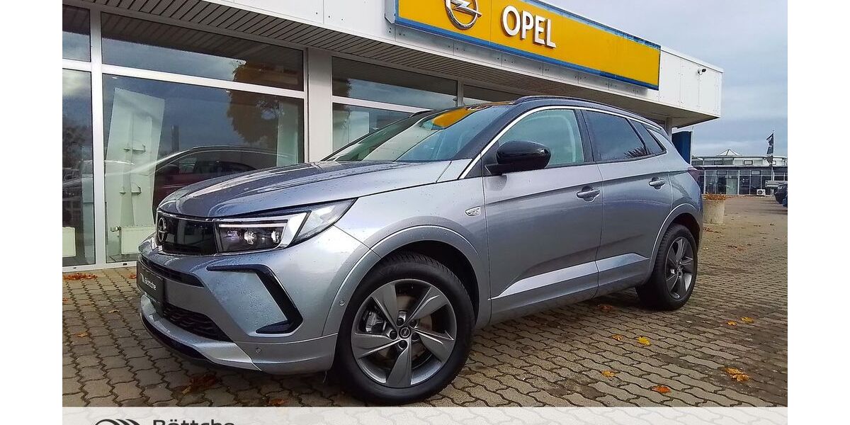 Opel Grandland (X) 14.615 km 21.990 &euro; Schönebeck (Elbe) 39218