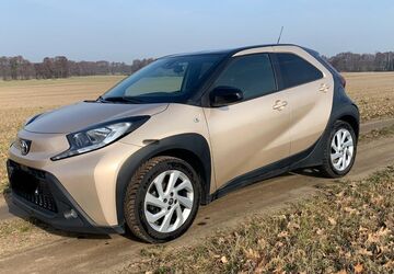 Toyota Aygo (X) 34.000 km 12.800 &euro; Hohenziatz 39291