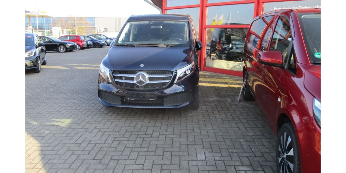 Mercedes-Benz 220 27.100 km 56.800 &euro; Haldensleben 39340