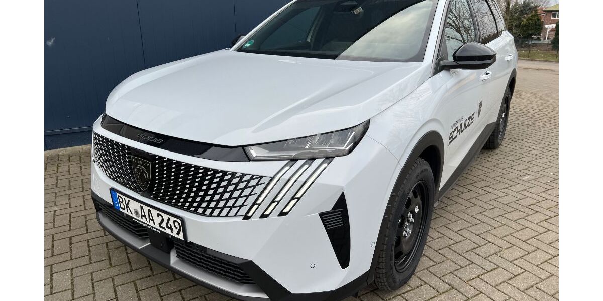 Peugeot 5008 10.800 km 31.800 &euro; Magdeburg 39110