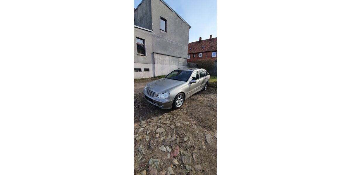 Mercedes-Benz C 200 228.459 km 1.290 &euro; Hermsdorf 39326