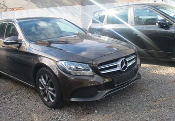Mercedes-Benz C 180 196.900 km 10.900 &euro; Magdeburg 39122