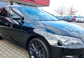 Seat Leon 49.950 km 21.470 &euro; Magdeburg 39120
