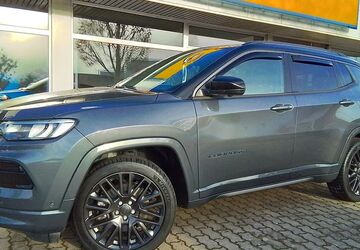 Jeep Compass 72.421 km 22.890 &euro; Schönebeck (Elbe) 39218
