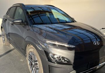 Hyundai KONA 25.570 km 28.990 &euro; Magdeburg 39116