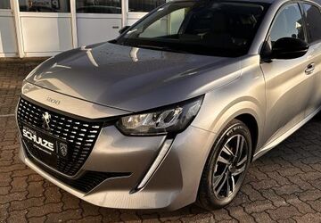 Peugeot 208 29.959 km 17.860 &euro; Magdeburg 39110