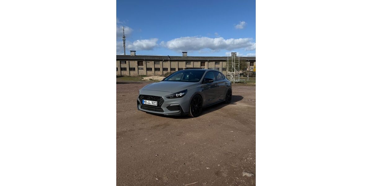 Hyundai i30 84.500 km 21.999 &euro; Magdeburg 39112