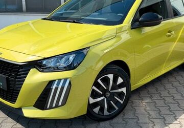 Peugeot 208 12.012 km 15.620 &euro; Magdeburg 39110