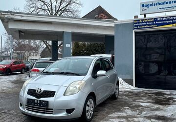 Toyota Yaris 107.409 km 2.200 &euro; Magdeburg 39118