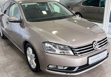 VW Passat 111.220 km 11.880 &euro; Magdeburg 39120