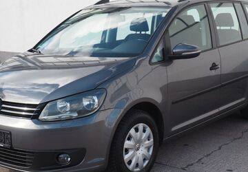 VW Touran 150.000 km 6.490 &euro; Magdeburg 39128