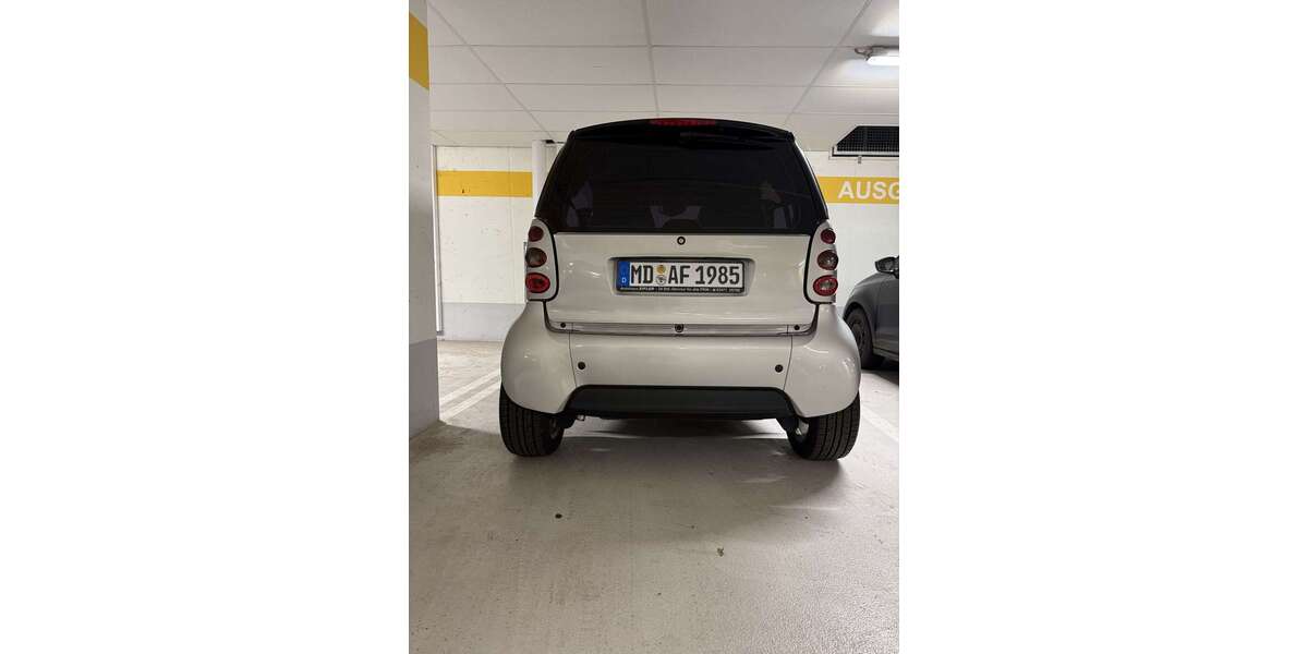 Smart forTwo 168.500 km 3.188 &euro; magdeburg 39130
