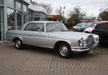 Mercedes-Benz 300 26.852 km 38.950 &euro; Magdeburg 39120