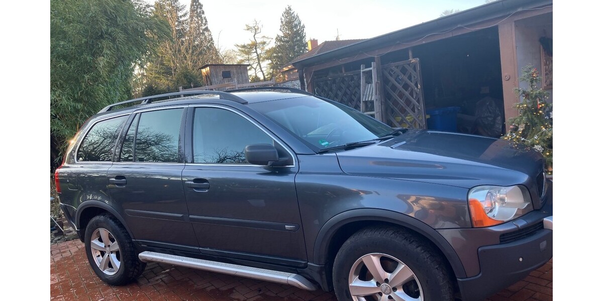 Volvo XC90 411.408 km 3.000 &euro; Magdeburg 39104