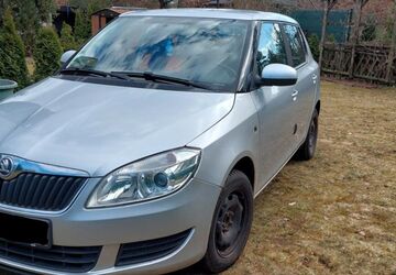Skoda Fabia 194.500 km 3.500 &euro; Schermen 39291