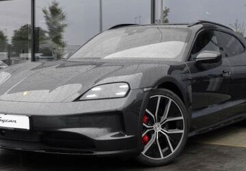 Porsche Taycan 15.990 km 117.900 &euro; Magdeburg 39116