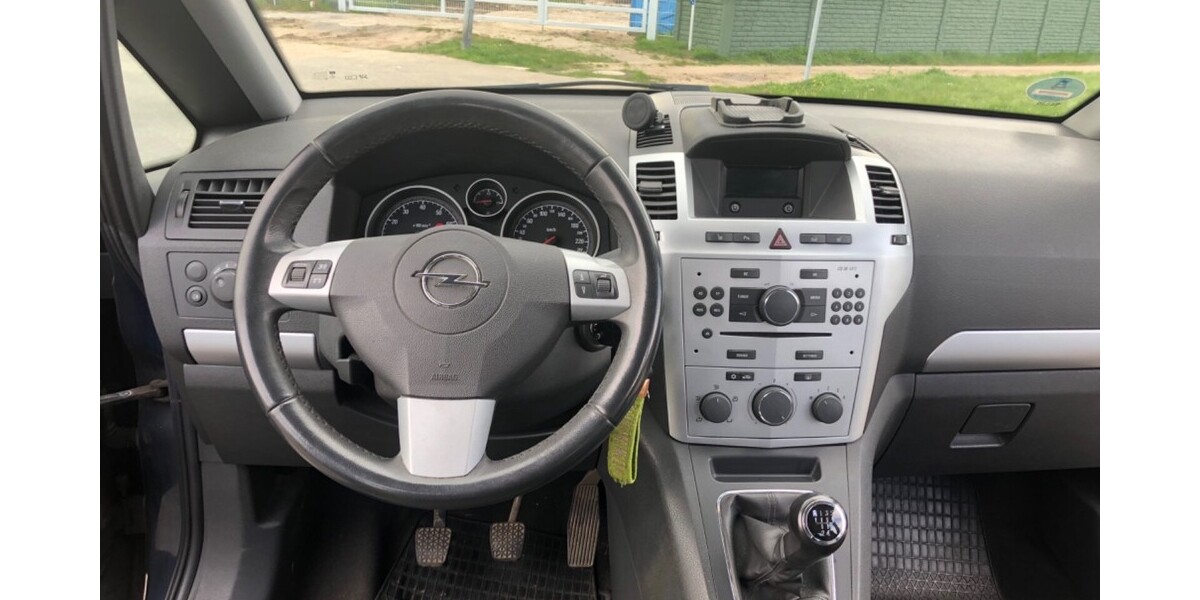 Opel Zafira B 141.000 km 6.950 &euro; Magdeburg 39104