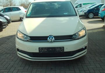 VW Touran 320.000 km 4.950 &euro; Magdeburg 39128