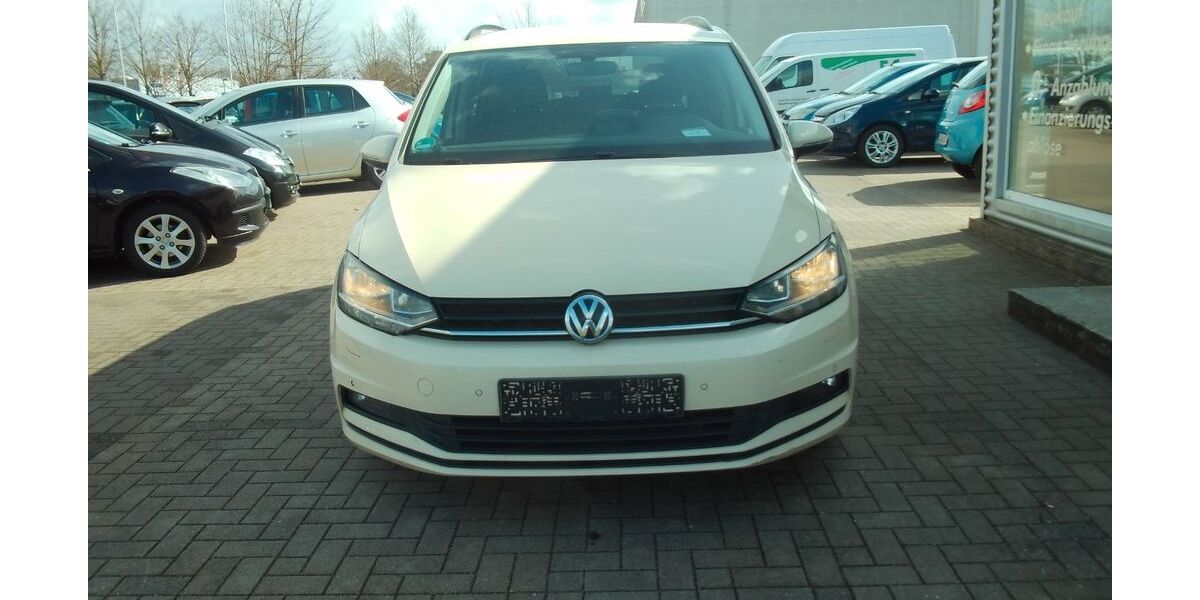 VW Touran 320.000 km 4.950 &euro; Magdeburg 39128
