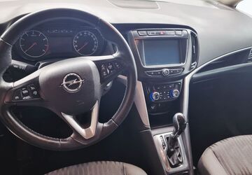 Opel Zafira Tourer 52.000 km 14.300 &euro; Magdeburg 39114